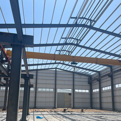 Industrial Steel Structure Showroom , Prefabricated Steel Buildings Warehouse